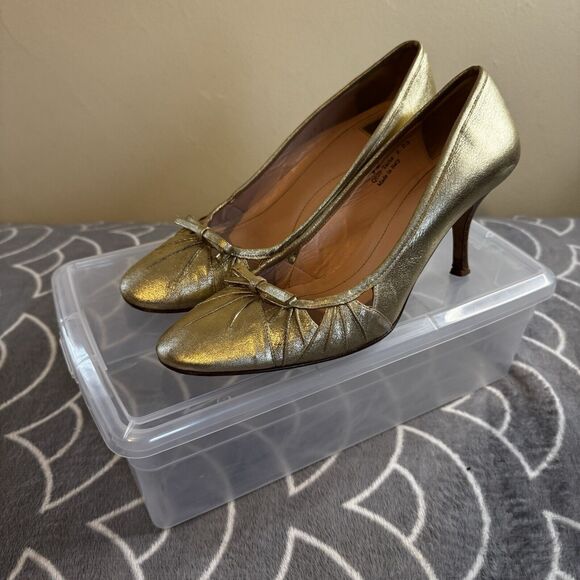Coach Women's Gold Slip-On Heels Sz 9 - Picture 1 of 16